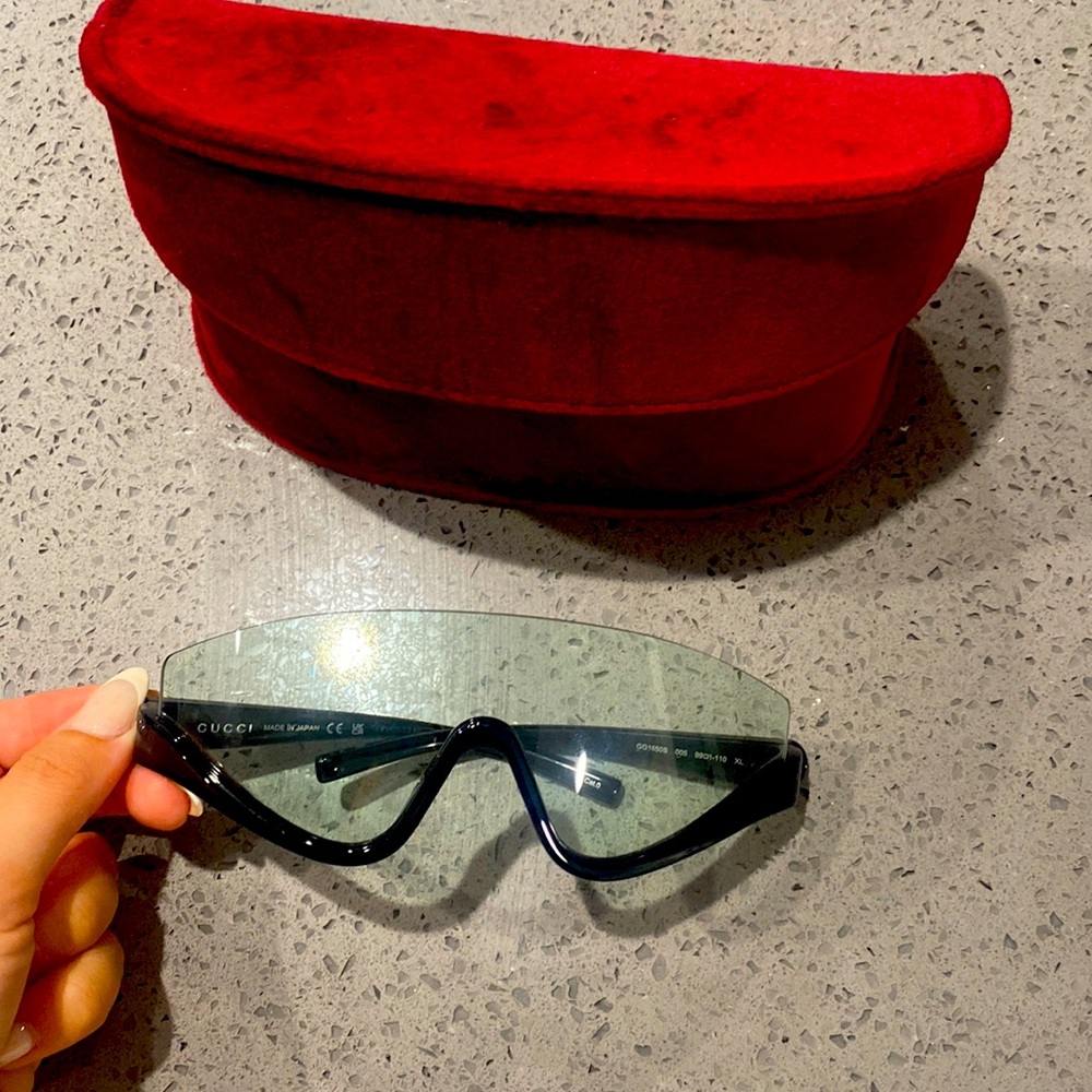 Gucci shades